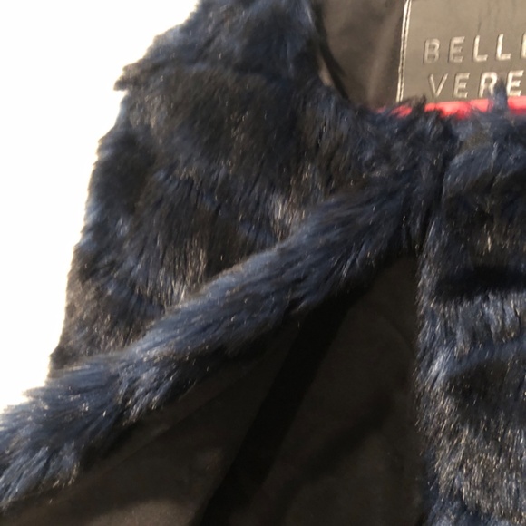 Belle Vere Navy Faux Fur Short Jacket Women’s L Chevron Soft Cropped Coat - Picture 6 of 8
